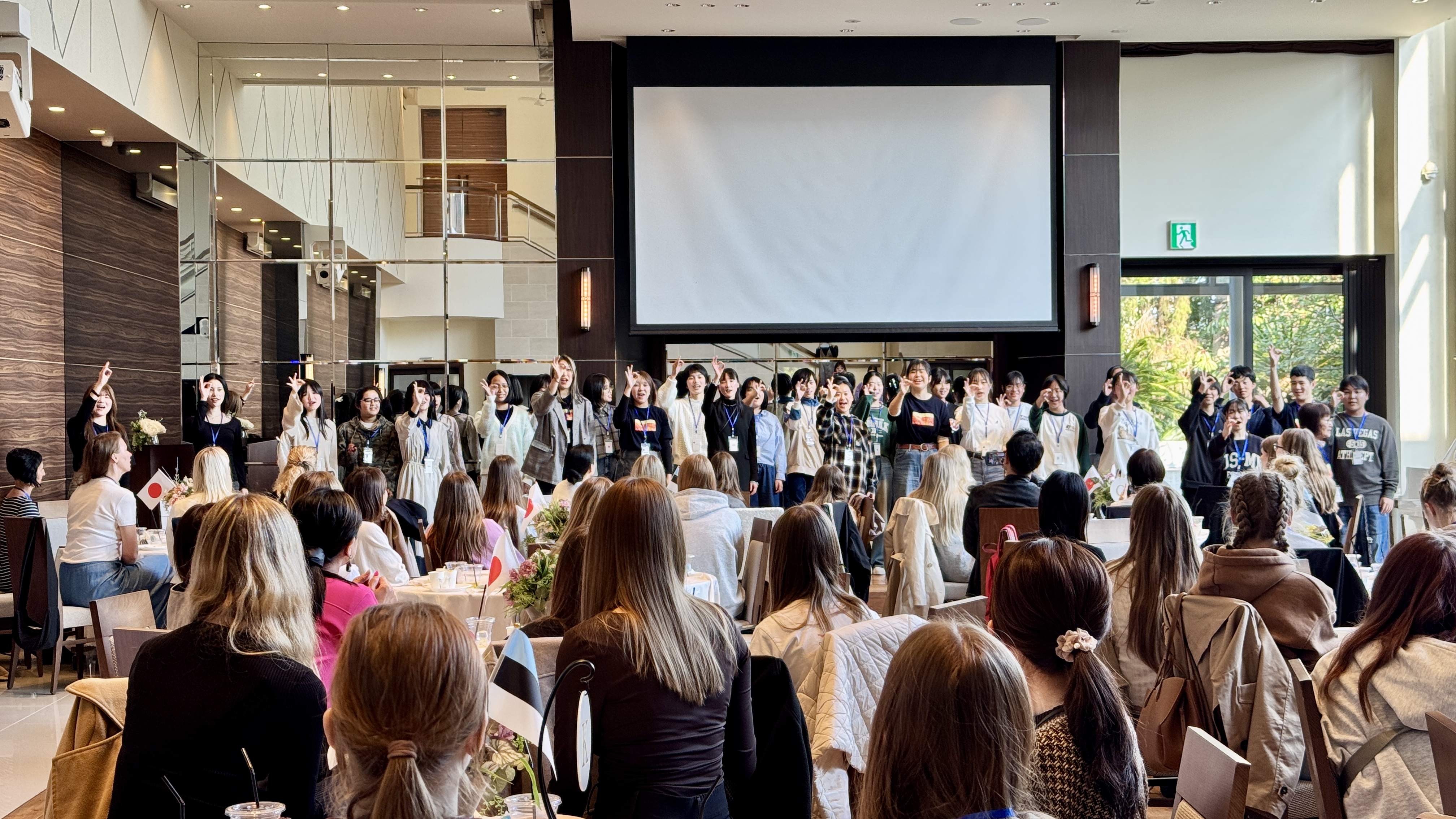 交流会での発表写真